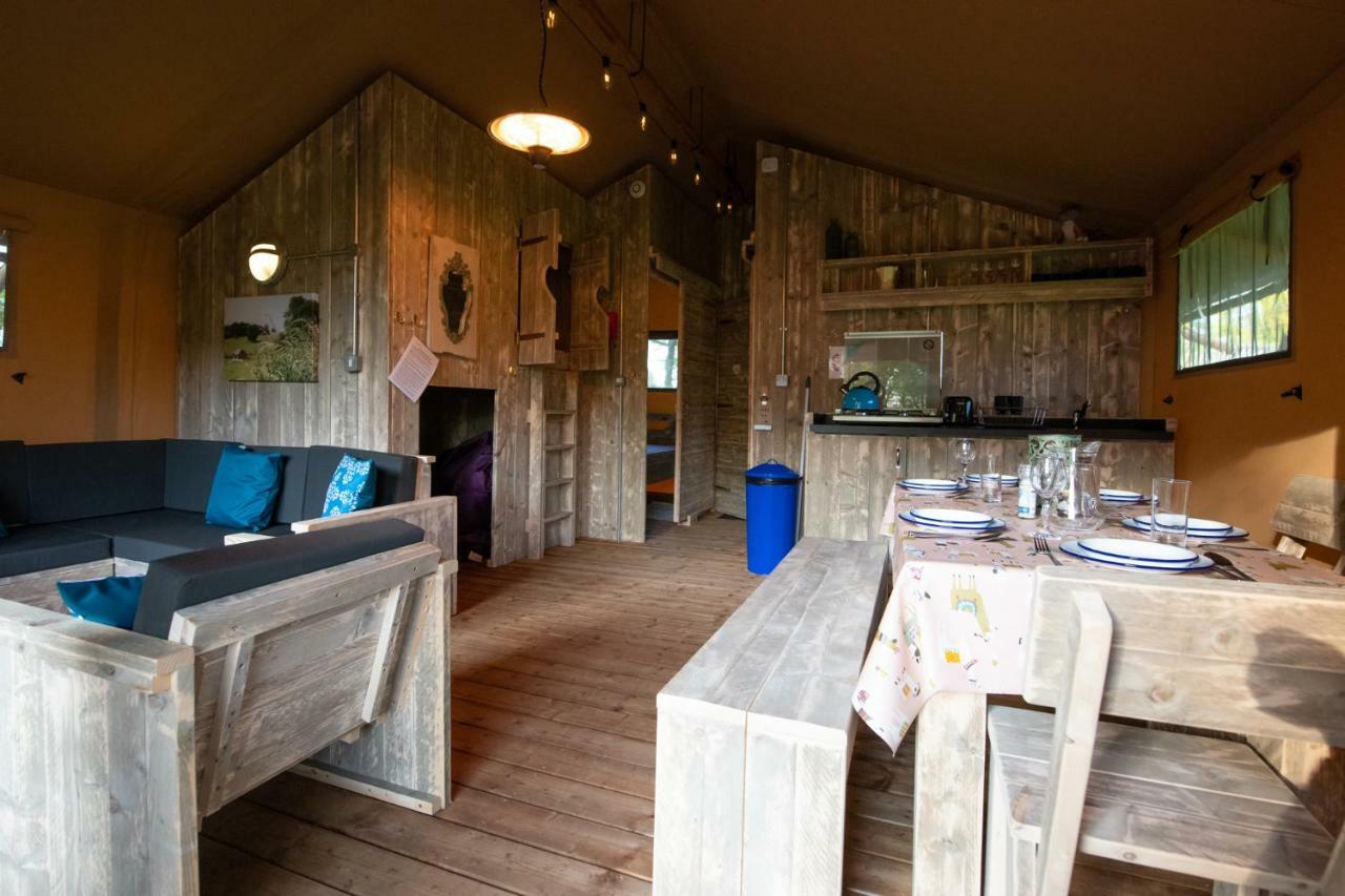 Lapwing Safari Tent Cheltenham Kültér fotó